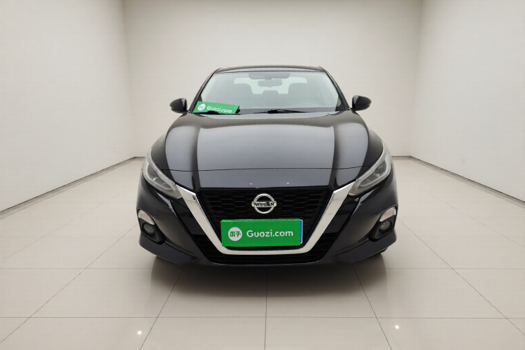 日产 天籁 2019款 2.0L XL 舒适版车身外观2