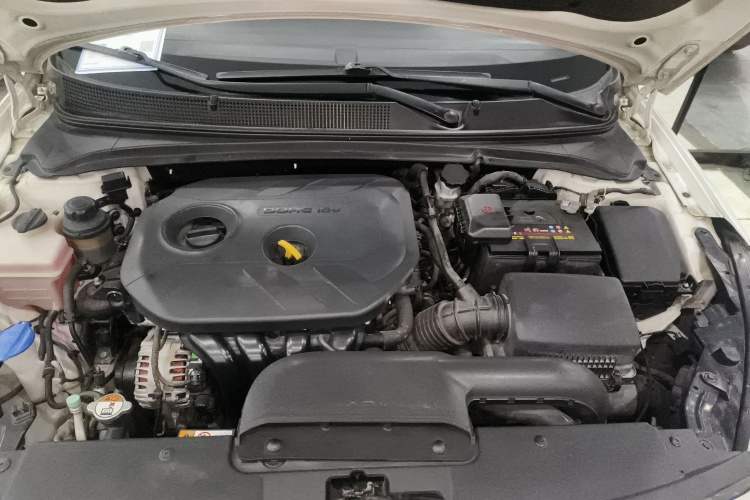 现代 名图 2014款 1.8L 自动智能型GLS机舱底盘24