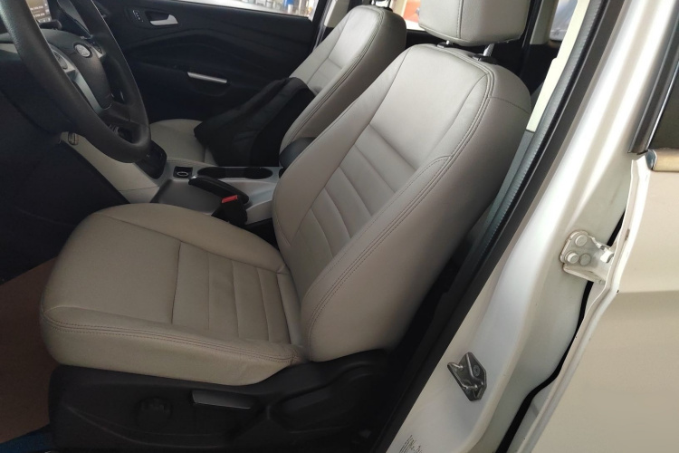 福特 翼虎 2015款 1.5L GTDi 两驱舒适型局部细节19