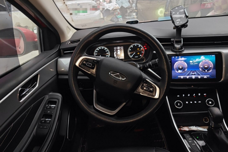 奇瑞 艾瑞泽5 2019款 1.5L CVT青春版 国V中控内饰13