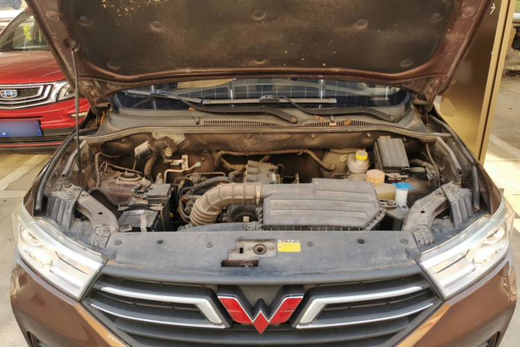 五菱汽车 五菱宏光 2018款 1.5L S舒适型L2B局部细节24