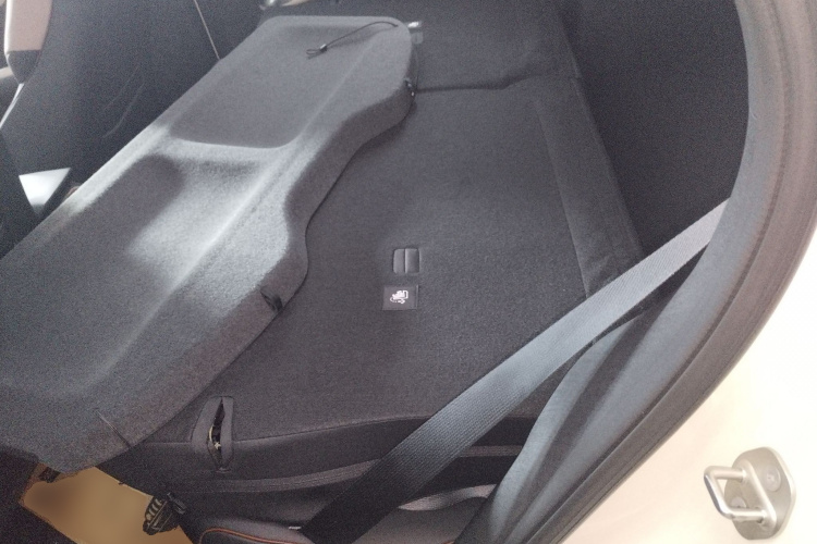 比亚迪 海豚 2023款 420km 时尚版中控内饰7004