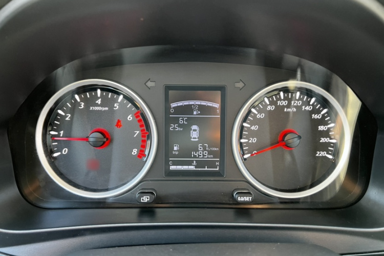 东风风行 风行SX6 2019款 1.6L 手动舒适型 国VI局部细节14