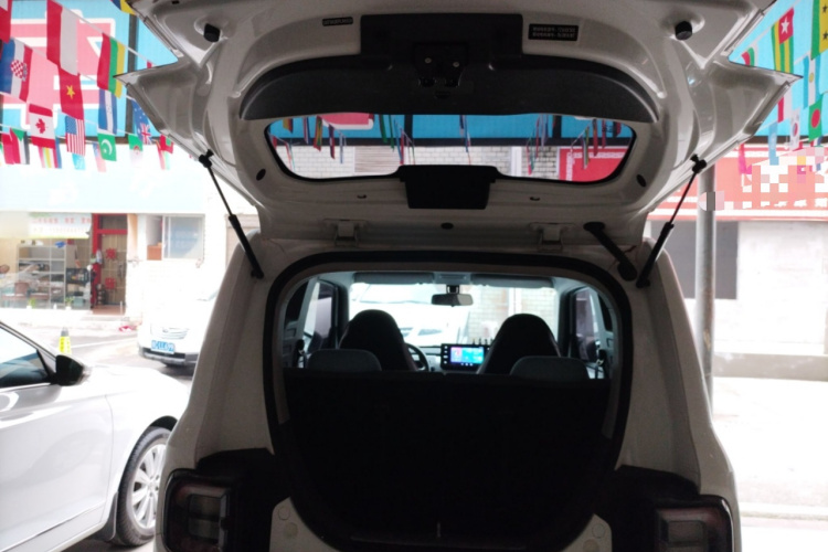 吉利银河 2024款 熊猫mini 200km 耐力熊局部细节23