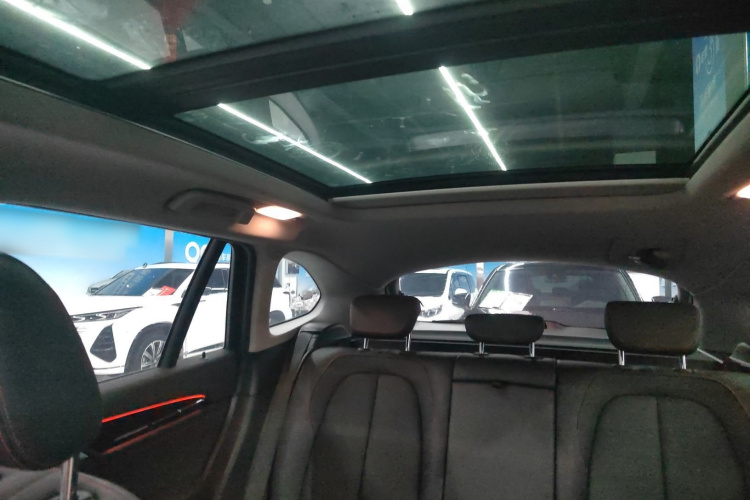 宝马X1 2016款 xDrive20Li 豪华型中控内饰22