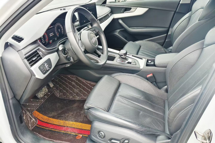 奥迪A4L 2023款 40 TFSI 时尚动感型中控内饰7002