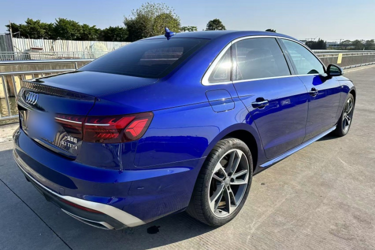 奥迪A4L 2020款 40 TFSI 时尚动感型车身外观6002