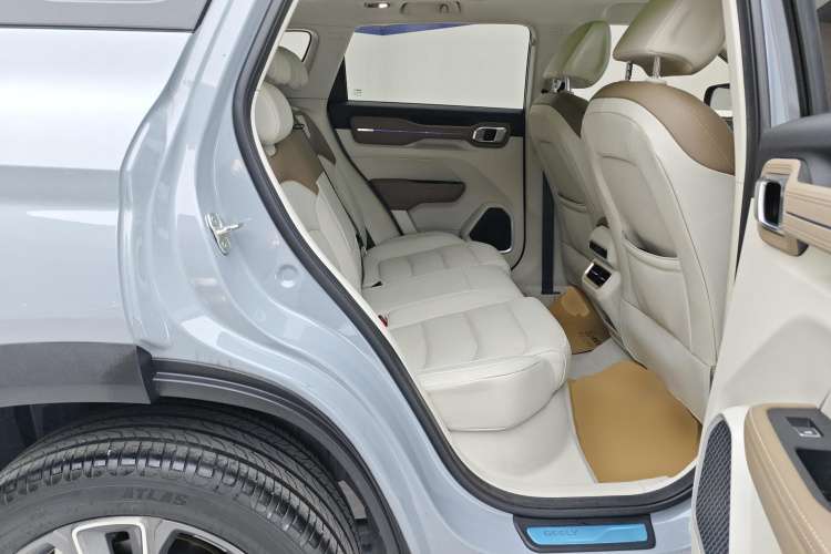 吉利汽车 吉利icon 2020款 1.5TD i9 BSG中控内饰21