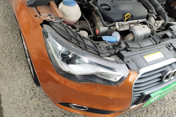 奥迪A1 2014款 30 TFSI Sportback舒适型车身外观6006