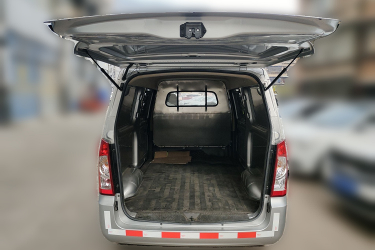 五菱汽车 五菱荣光S 2023款 1.5L 基本型封窗车 2座中控内饰23