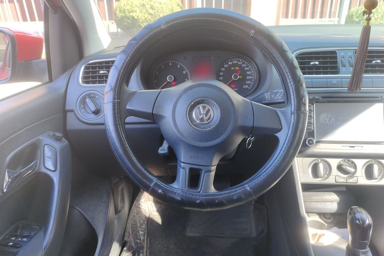 大众 Polo 2011款 1.6L 自动致尚版局部细节13