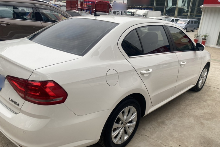 大众 朗逸 2017款 1.6L 自动舒适版车身外观6004