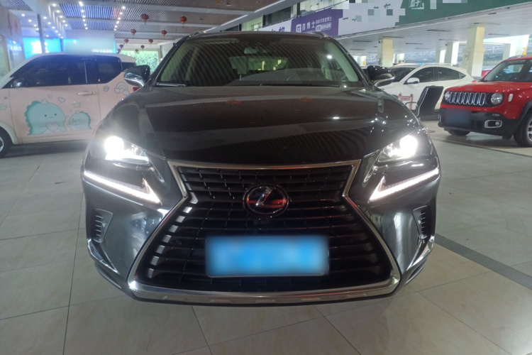 雷克萨斯NX 2020款 300h 前驱 锋尚版 国VI车身外观2