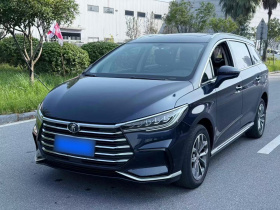 比亚迪 宋MAX 2021款 升级版 1.5T 自动豪华型 6座