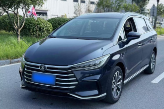 比亚迪 宋MAX 2021款 升级版 1.5T 自动豪华型 6座