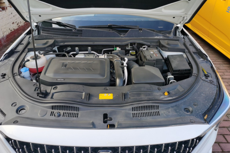 奔腾B70 2025款 龙耀版 1.5T 欢享型局部细节24