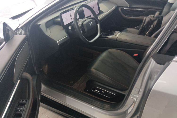 小鹏P7 2022款 480G中控内饰20