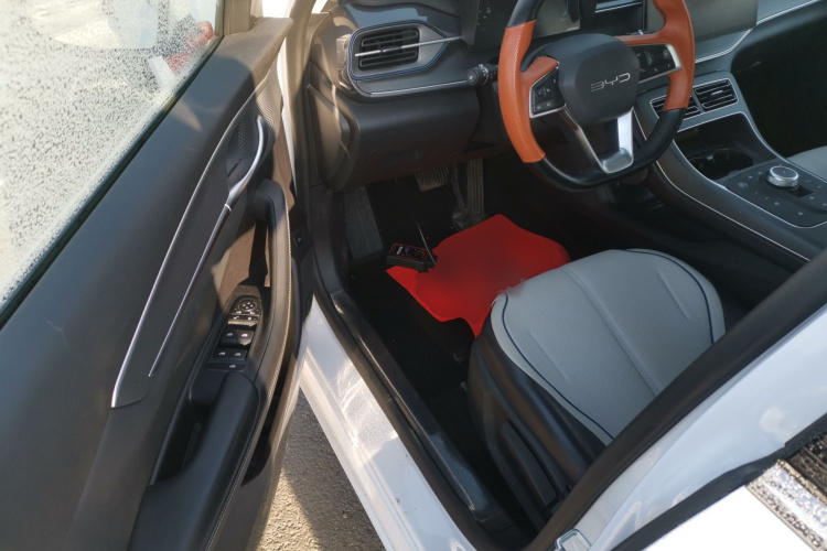 比亚迪 驱逐舰05 2024款 荣耀版 DM-i 55KM 豪华型中控内饰20