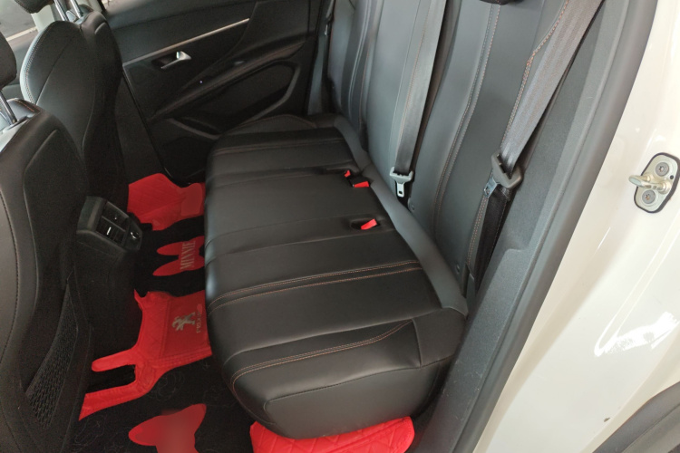 标致4008 2019款 改款 360THP 尝先版中控内饰21