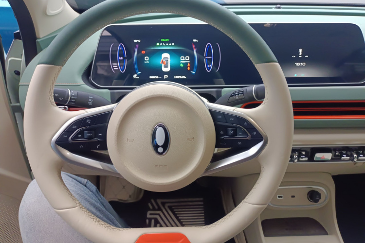 欧拉好猫 2023款 401km标准续航 豪华型 三元锂局部细节13