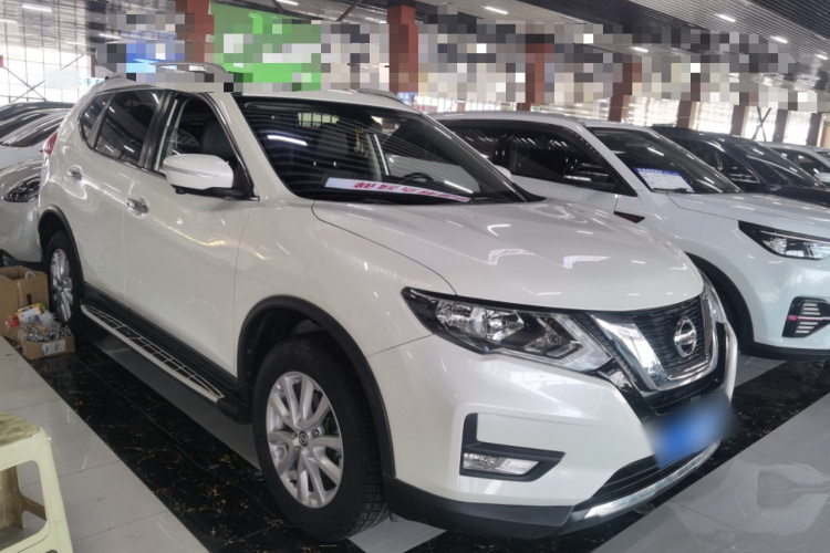 日产 奇骏 2019款 2.0L CVT舒适版 2WD车身外观6002