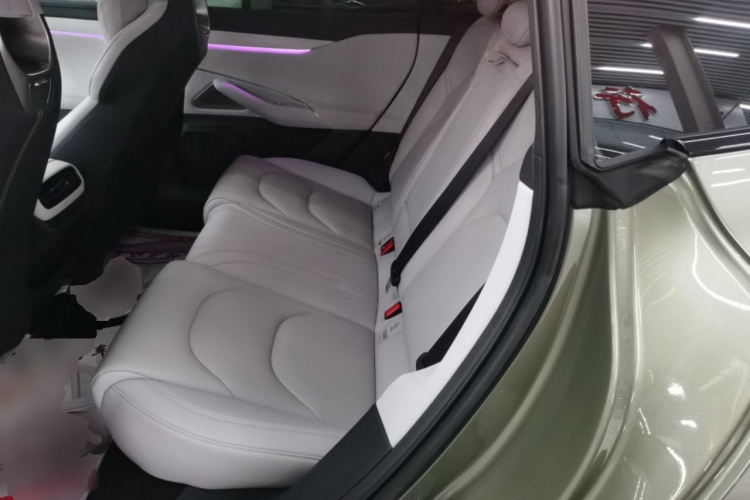 小米汽车 小米SU7 2024款 四驱超长续航高阶智驾Max版中控内饰21