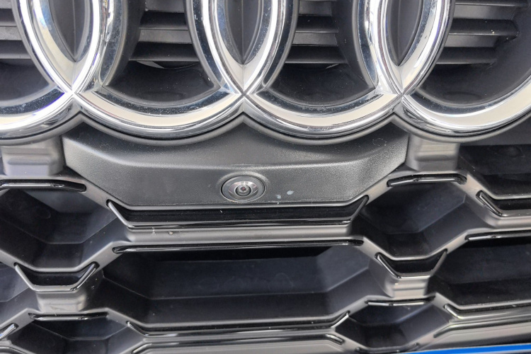 奥迪Q5L 2025款 40 TFSI 豪华动感型局部细节9001