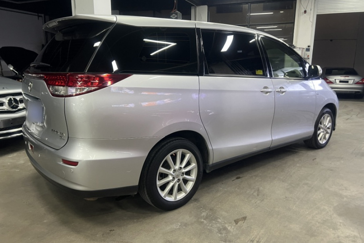 丰田 普瑞维亚 2012款 2.4L 7人座豪华版车身外观6005