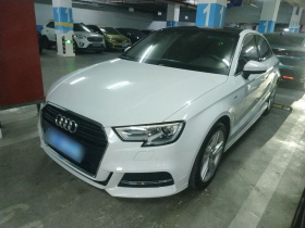 奥迪A3 2018款 30周年年型 Limousine 35 TFSI 时尚型