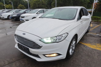 福特 蒙迪欧 2017款 EcoBoost 200 时尚型