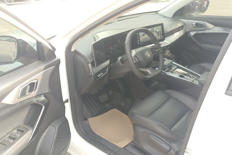 名爵 MG ONE 2022款 α-数智运动系列 1.5T 初创版中控内饰20