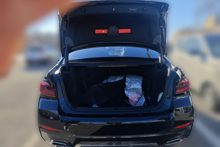 宝马5系 2023款 530Li 领先型 M运动套装中控内饰23