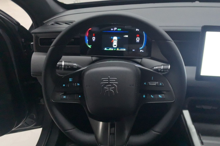 比亚迪 秦PLUS 2025款 DM-i 智驾版 55KM领先型局部细节13