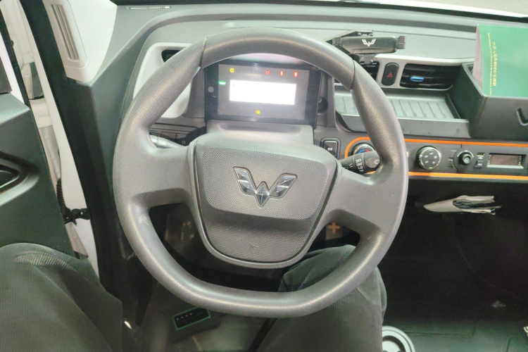 五菱汽车 宏光MINIEV 2022款 轻松款 三元锂中控内饰13