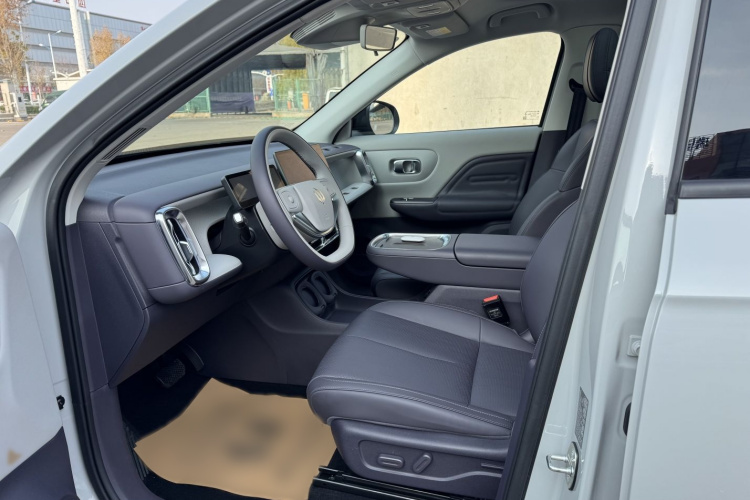 零跑汽车 零跑B10 2025款 510悦享版中控内饰7003