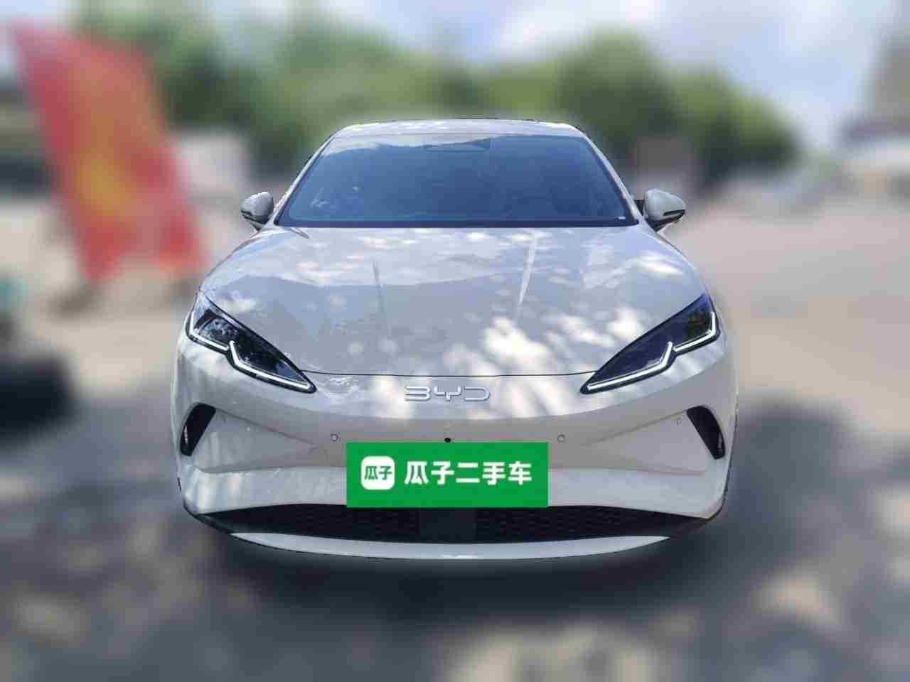 昆明二手比亚迪海豹06新能源2025款 十多万买台大车标的中型车？
