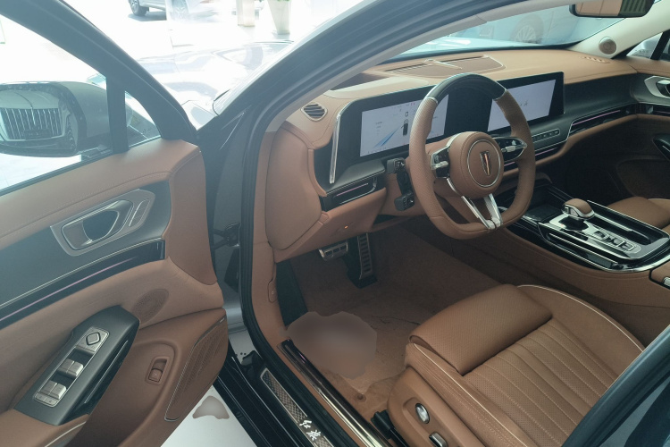 红旗H9 2024款 2.0T 旗畅 私享风尚版中控内饰7003