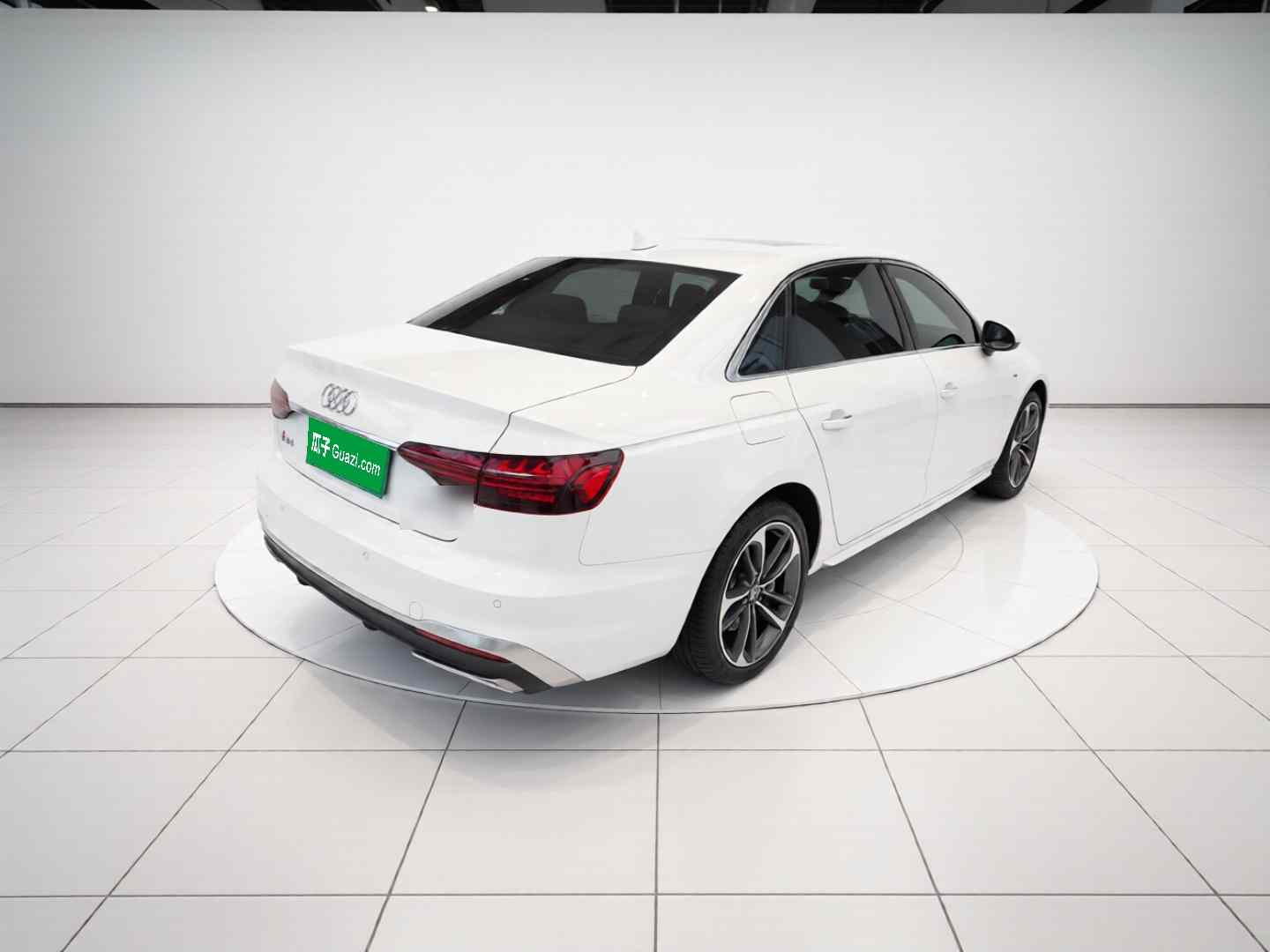 奥迪A4L 2024款 40 TFSI 时尚动感型(4)