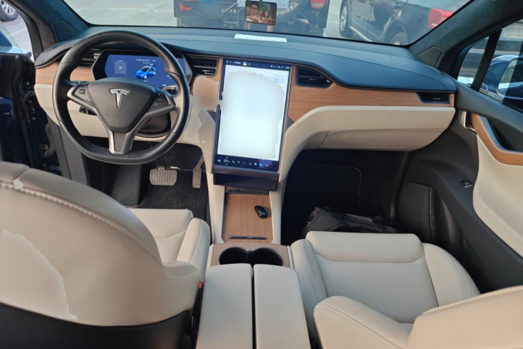 特斯拉 Model X 2019款 长续航版中控内饰12