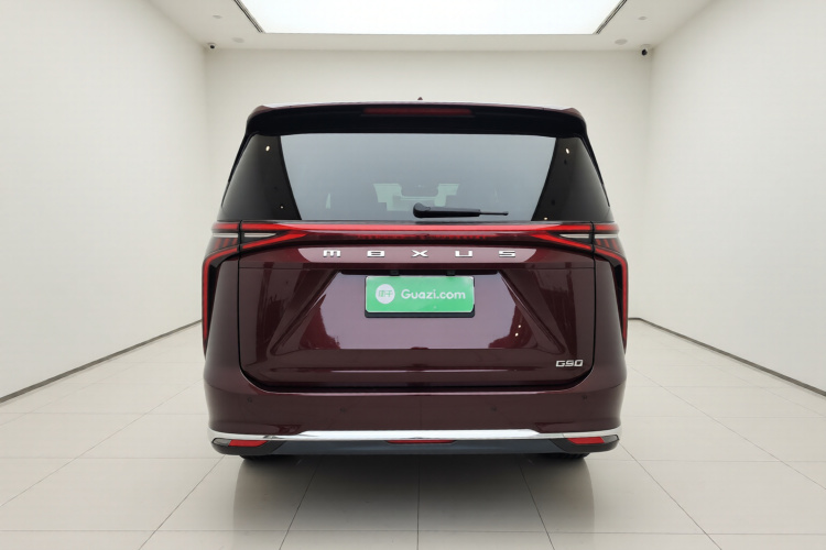 上汽大通MAXUS 大通G90 2022款 2.0T 星际七座版车身外观6