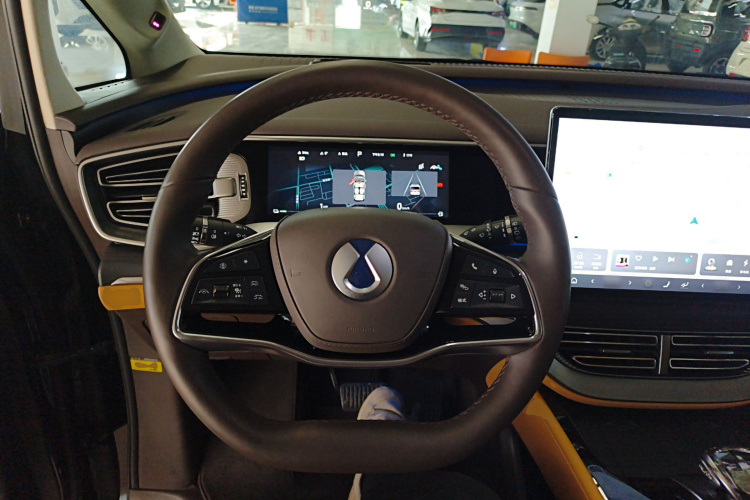 腾势D9 2024款 DM-i 980 四驱旗舰型局部细节13