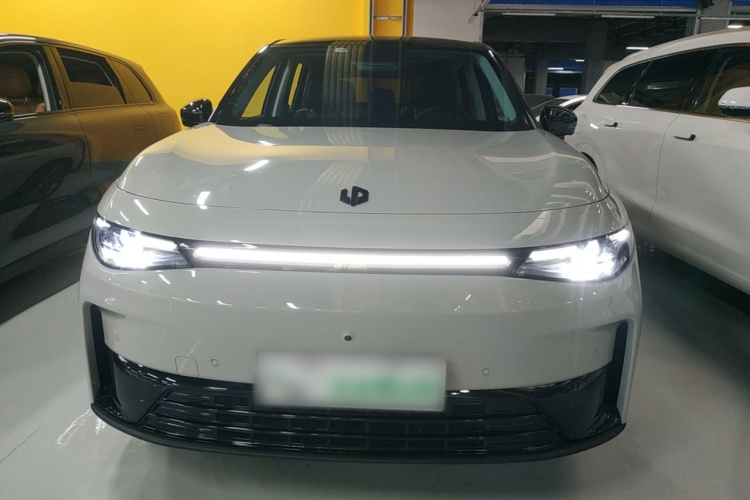 零跑汽车 零跑C10 2024款 530智享版车身外观2