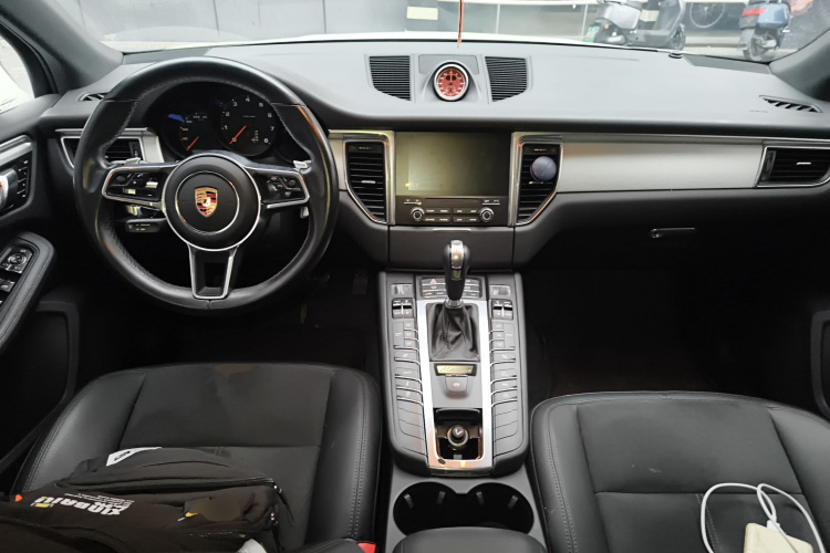 保时捷 2017款  Macan 2.0T中控内饰7002