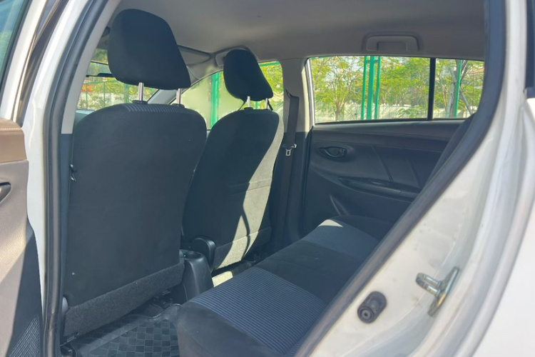 丰田 YARiS L 致炫 2014款 1.5G 自动炫动版中控内饰7003