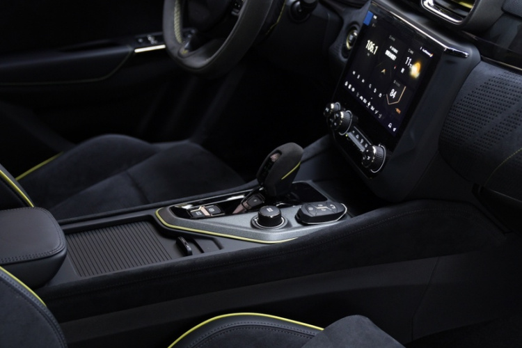 领克03 2022款 03+ 2.0TD 自动驭风版车身外观6005