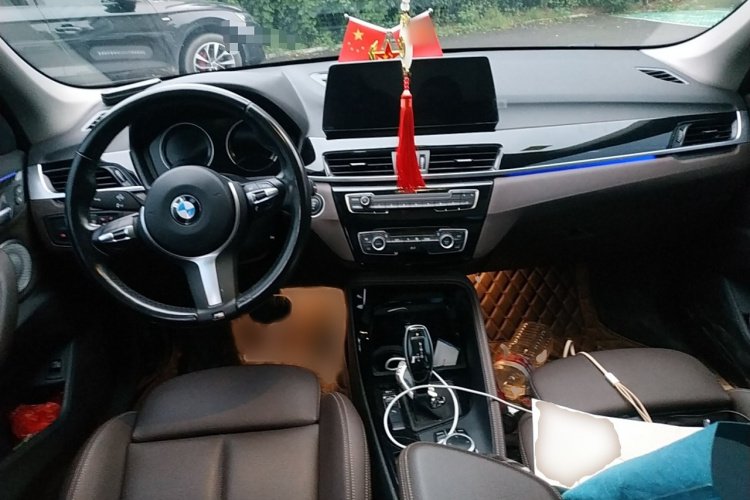 宝马X1 2021款 改款 sDrive20Li 尊享型中控内饰7002