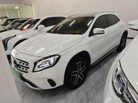 奔驰GLA 2017款 GLA 200 时尚型