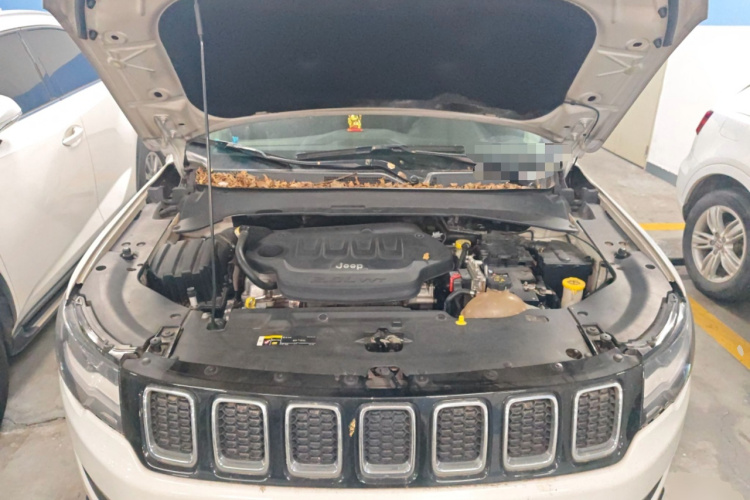 Jeep 指南者 2019款 200TS 自动优享-互联大屏版局部细节24