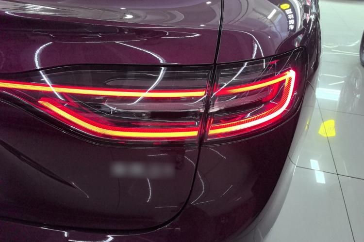 鸿蒙智行 享界S9 2024款 纯电 Ultra 四驱旗舰版车身外观9