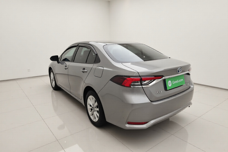 丰田 卡罗拉 2019款 双擎 1.8L E-CVT GL-i精英版车身外观5